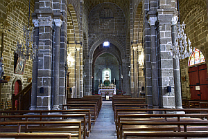 Polignac Église SaintMartin (122 photos) Auvergne romane